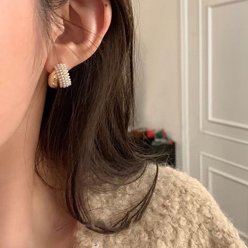 French Retro High-grade Pearl Metal Stud Earrings For Women
